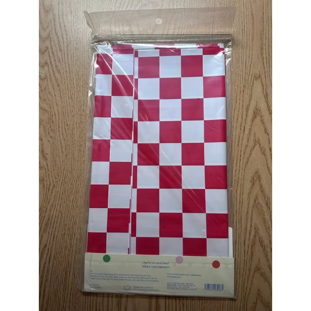 New Spritz Indoor Outdoor Plastic Checkerboard Print Tablecloth Red White 52x108